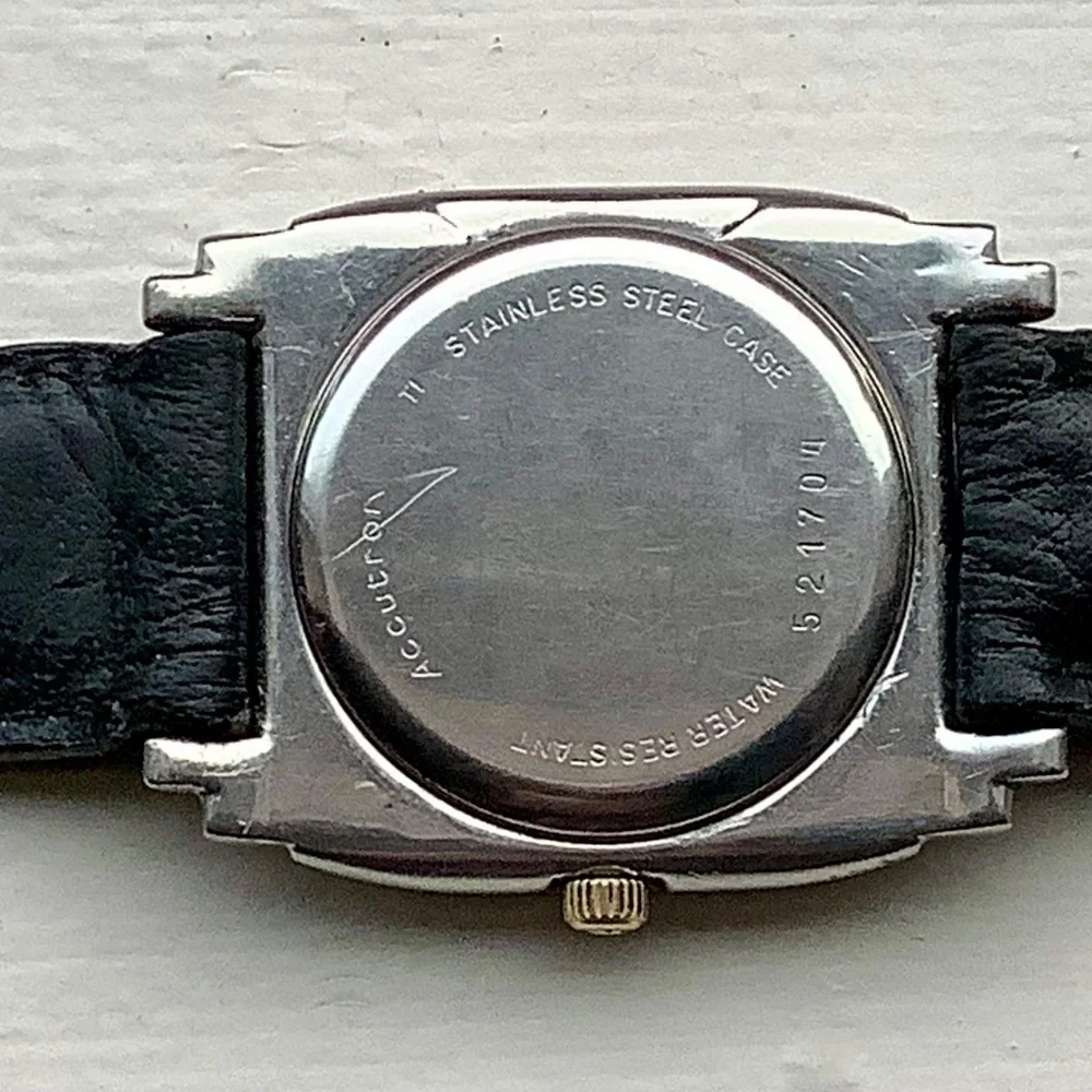 Swiss Women’s Bulova Accutron Art Deco Empire 28804 quartz watch - Picture 10 of 14